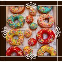 מארז 8 דונאטס ומיני דונאטס